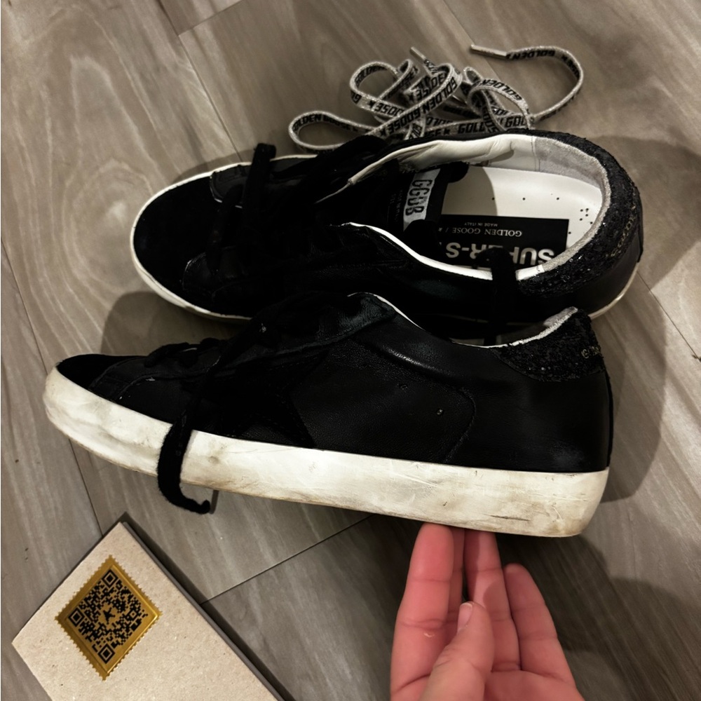 Golden Goose Black and White Sneakers - Picture 4 of 9